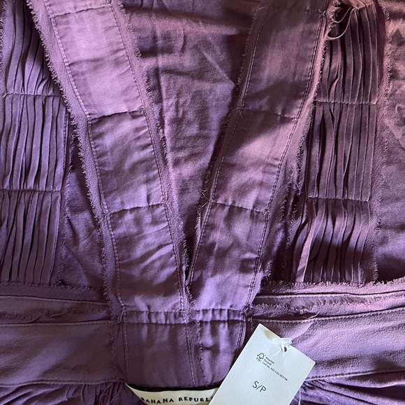 Banana Republic top, purple - Picture 10 of 11